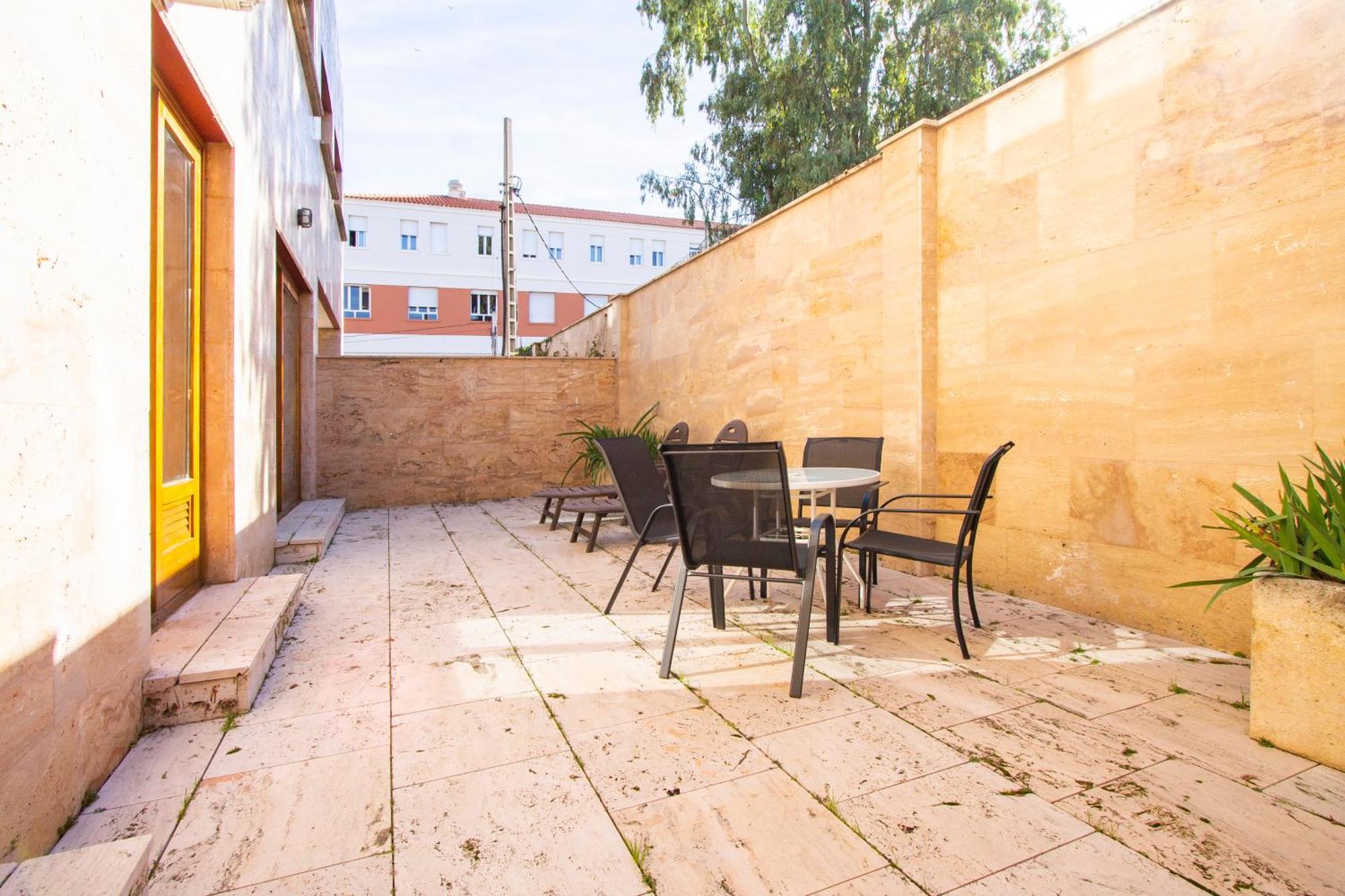 Apartamentos Villablino Arturo Soria Madrid Exterior foto